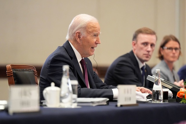 Biden und Xi treffen sich in Peru am Rande eines Gipfels.  | Foto: Manuel Balce Ceneta/AP/dpa