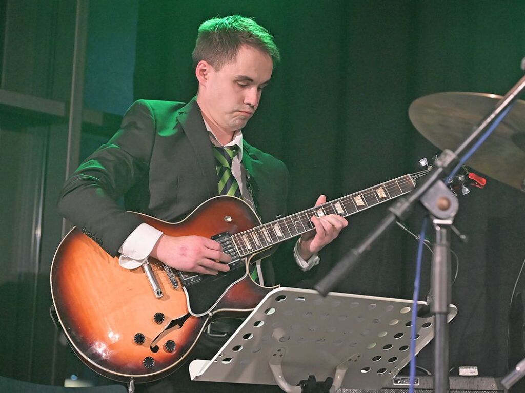 Ein Feuerwerk an Emotionen bereitete die Kilian Heitzler Band mit Mariam Chakly und Rainer Lenz den Gsten bei Nacht der Film-Musik, zu der Kiwanis and Friends in Emmendingen eingeladen hatten.