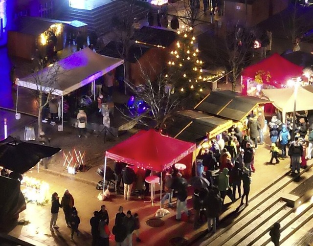 Adventsmarkt in der Murger Mitte  | Foto: Hans-Jrgen Sackmann