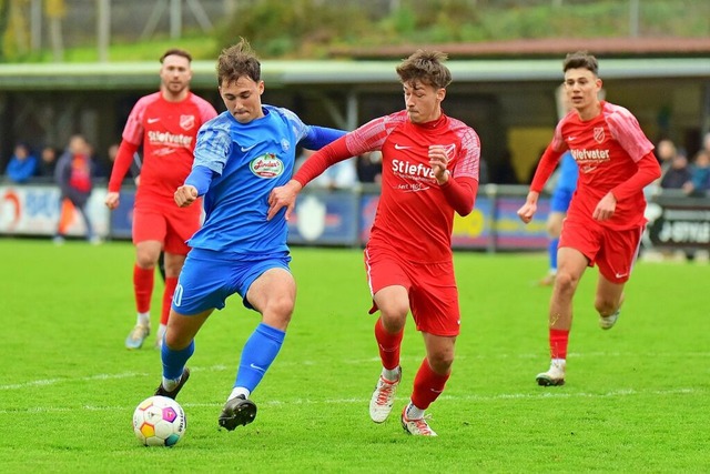 Yannick Solowjeff vom FC Bad Krozingen...f. Am Ende gewinnt der FCD II mit 6:2.  | Foto: Daniel Thoma