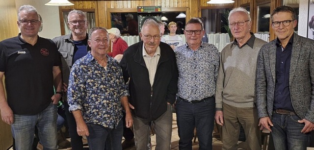 Sie wurden fr 50 Jahre Mitgliedschaft..., Eberhard Grsser und Gerd Schssele.  | Foto: Wolfgang Beck