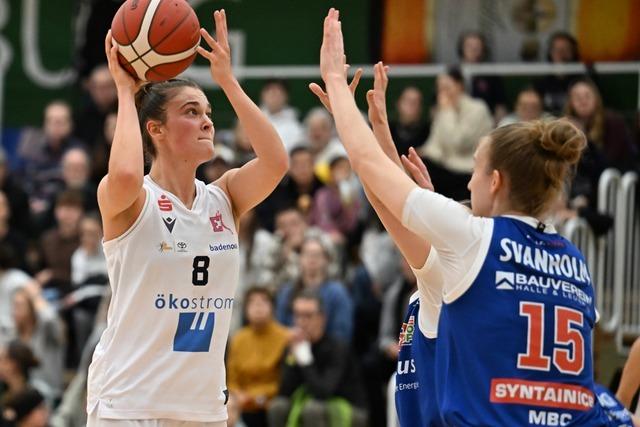 Die Basketballerinnen des USC Freiburg sind nah dran am ersten Saisonsieg, verlieren dann aber mit 77:89