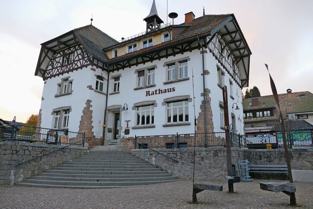 Rathaus der Gemeinde Feldberg in Altglashtten  | Foto: Ralf Morys