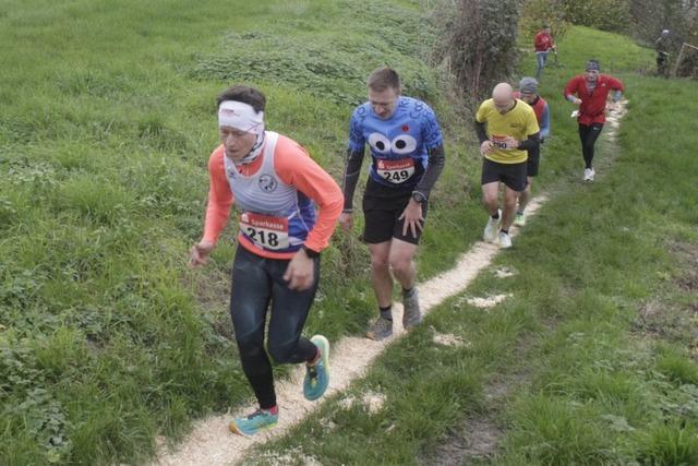 Silke Gamp landet beim Crosslauf in Riegel den dritten Sieg in Folge