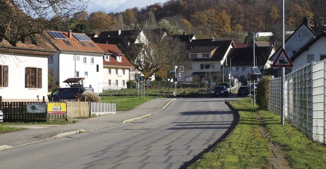 Die Schallbacher Strae wird ihr Gesic...ren, muss aber noch abgewartet werden.  | Foto: Herbert Frey