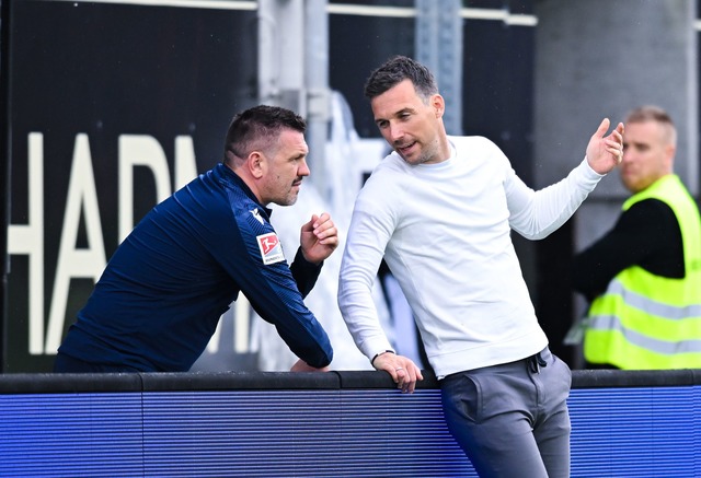 Auch Co-Trainer Zlatan Bajramovic ist ... zur&uuml;ck nach Karlsruhe betroffen.  | Foto: Silas Schueller/DeFodi Images/dpa