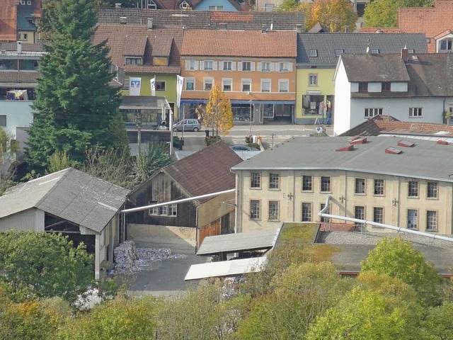 Die Papierfabrik Lenz im Zentrum von Wehr  | Foto: Hansjrg Bader