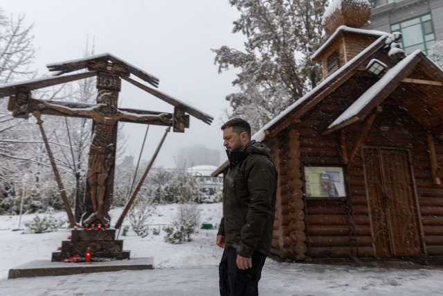 Der ukrainische Pr&auml;sident Selensk...Reaktion auf Russlands Raketenangriff.  | Foto: Ukraine Presidency/Planet Pix via ZUMA Press Wire/dpa