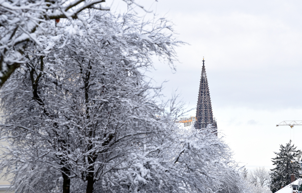 Auch an Freiburg geht der Schnee nicht vorbei.