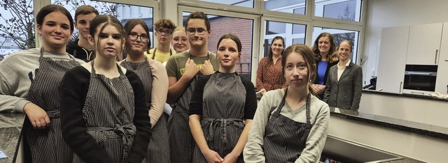 Schlerinnen und Schler zeigten bei d...he, was sie im Fach AES gelernt haben.  | Foto: Anita Indri-Werner