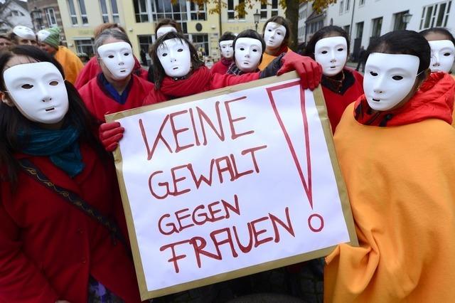 Aufstehen gegen Femizid,  Mobbing und Belstigung: 16 Tage gegen Gewalt an Frauen in Freiburg