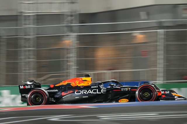 Max Verstappen war in der Qualifikatio...r - am Start stehen sie nebeneinander.  | Foto: Matt York/AP