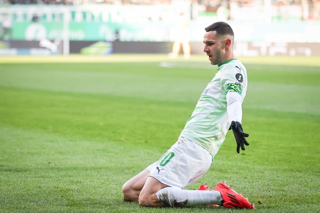 Branimir Hrgota traf zum 1:0 f&uuml;r F&uuml;rth.  | Foto: Daniel Karmann/dpa