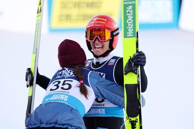 Doppelsieg für furiose deutsche Skispringerinnen