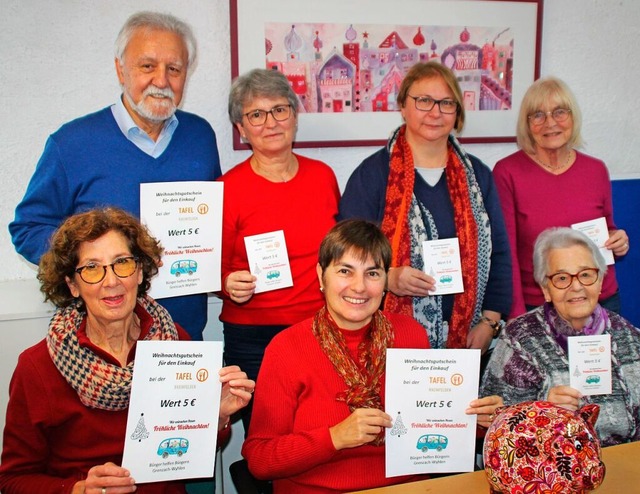 Die Aktiven Mitglieder der Gruppe &#82... Gertrud Weyhmann (jeweils von links).  | Foto: Rolf Reimann