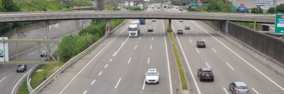 Schweizer sagen Nein zu Autobahn-Ausbau - auch der Basler Rheintunnel betroffen