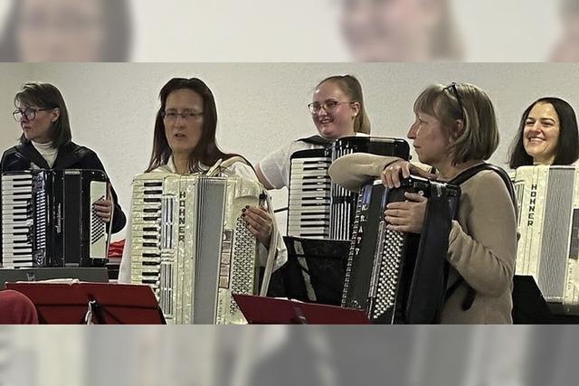 Schne Stunden bei Polka und Tango