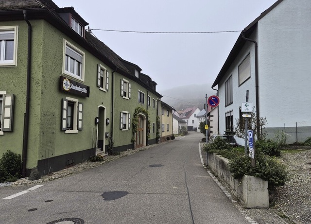 Nach jahrelangem Kampf: In der Schlobergstrae in Achkarren gilt nun Tempo 30.   | Foto: Sebastian Ehret