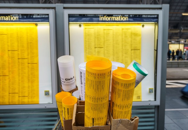 Die Pl&auml;ne zur Ankunft werden zum Auslaufmodell. (Archivbild)  | Foto: Andreas Arnold/dpa