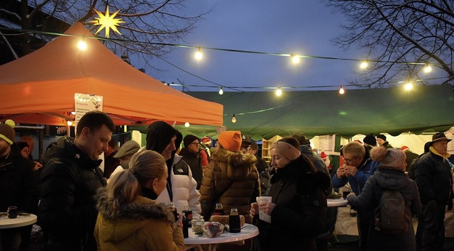 Auch dieses Jahr wird es in Friesenhei...staltungen in der Adventszeit geplant.  | Foto: Walter Holtfoth