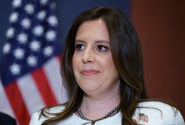 Die US-Kongressabgeordnete Stefanik so... UN-Botschafterin werden. (Archivbild)  | Foto: J. Scott Applewhite/AP/dpa