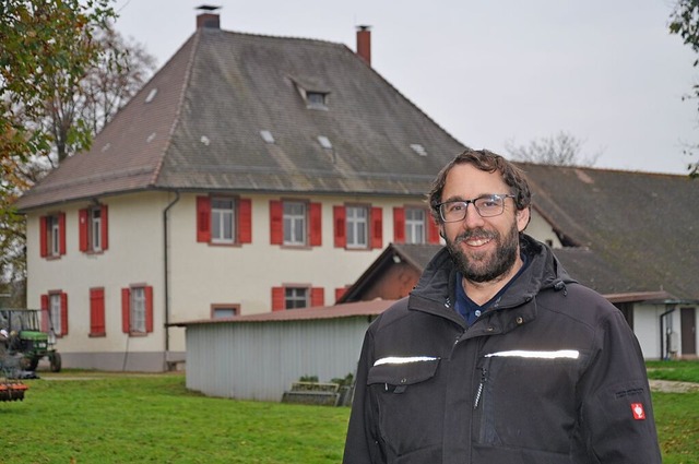 Joachim Boos, Leiter der Auenstelle &...n als Acker und Garten bewirtschaftet.  | Foto: Joachim Mller-Bremberger