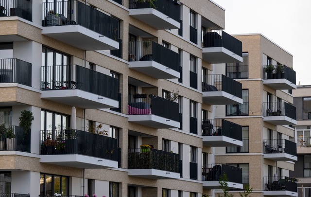 Banken vergeben wieder mehr Immobilienkredite an Verbraucher (Archivbild).  | Foto: Monika Skolimowska/Deutsche Presse-Agentur GmbH/dpa