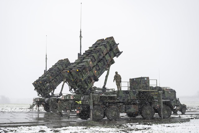 Bereits 2023 hatte Bundeswehr Patriot-.... Jetzt soll es eine Neuauflage geben.  | Foto: Sebastian Kahnert/dpa