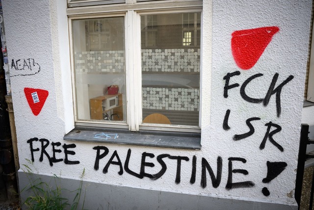 Hohe Zahl antisemitischer Vorf&auml;lle in Berlin gez&auml;hlt. (Archivfoto)  | Foto: Bernd von Jutrczenka/dpa