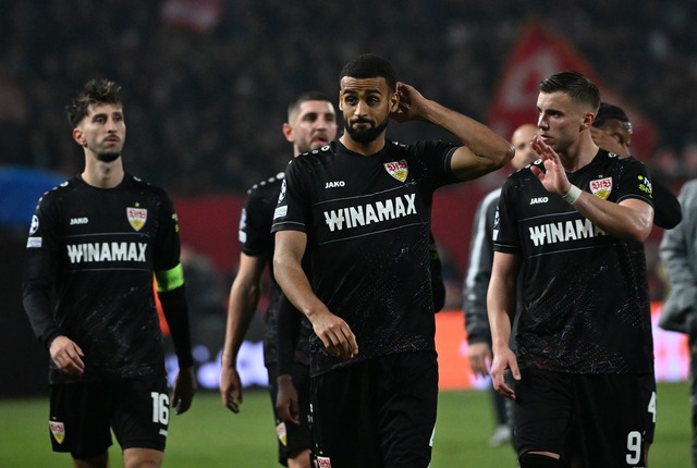 Die Stuttgarter m&uuml;ssen zunehmend ...kommen in der Champions League bangen.  | Foto: Marijan Murat/dpa