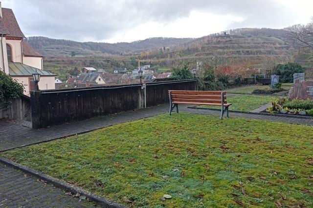 Ideen fr alternative Bestattungsformen auf dem Friedhof in Kiechlinsbergen