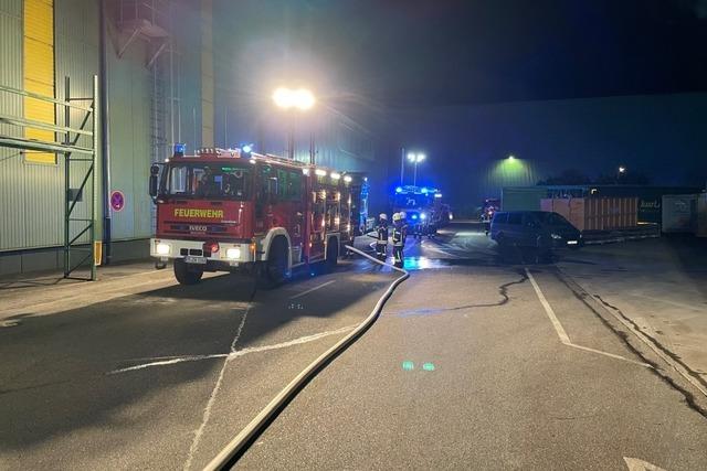 Akkus in einer Lagerhalle in Ehrenkirchen haben gebrannt