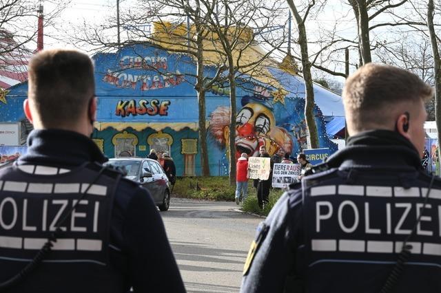 Weihnachtszirkus darf nach Tumult wieder in Lrrach auftreten: "Ein Schlag ins Gesicht fr die Polizei"