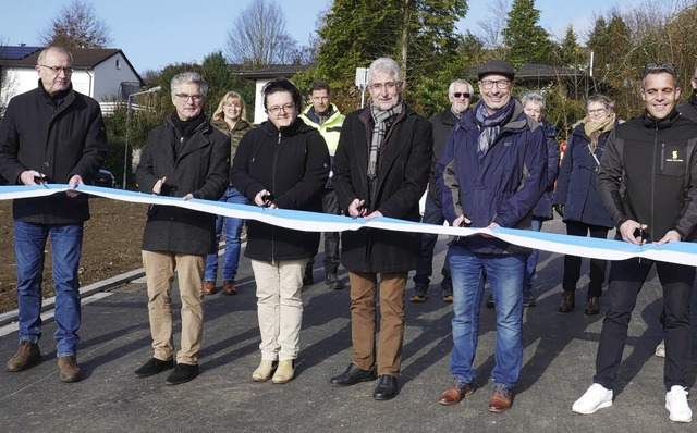 Planer Till O. Fleischer (von links), ...gebiets Hlzle-Hungerrain an die Stadt  | Foto: Michael Gottstein