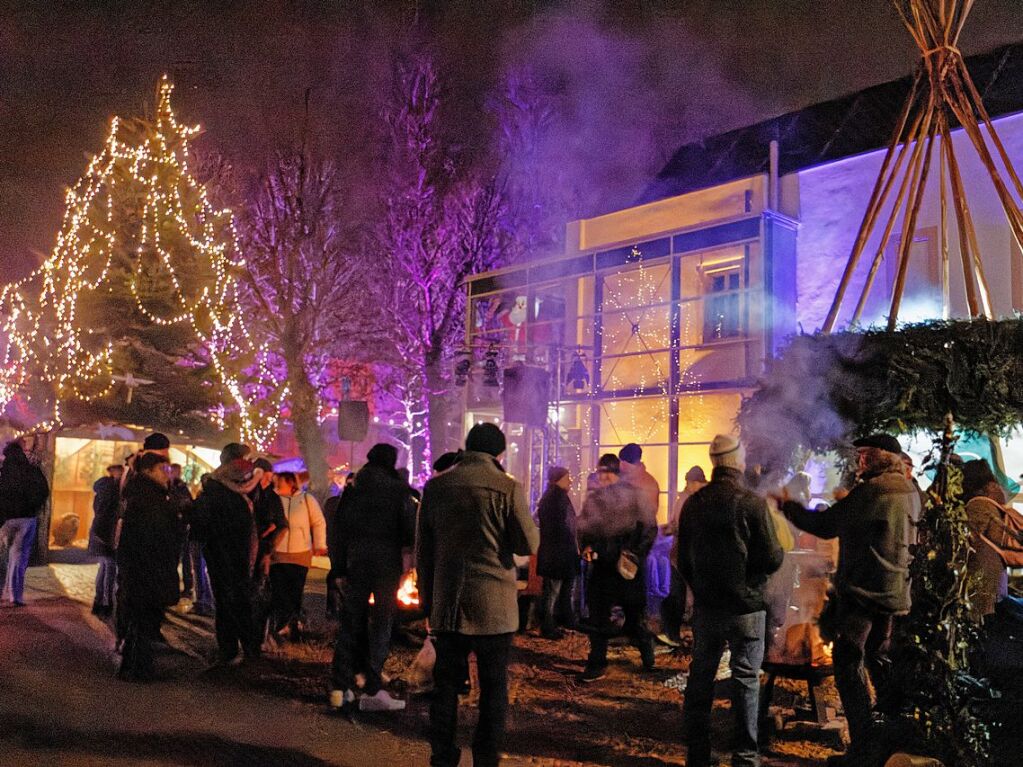 Stimmungsvolles Ambiente beim Weihnachtsmarkt in Herbolzheim