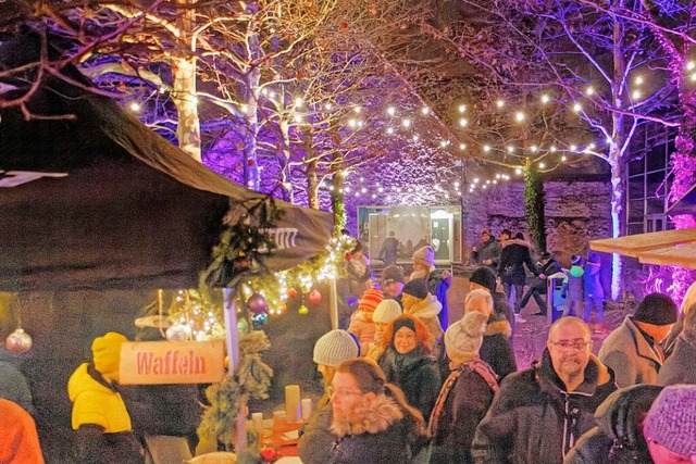 Stimmungsvolles Ambiente beim Weihnachtsmarkt in Herbolzheim.   | Foto: Ruth Seitz