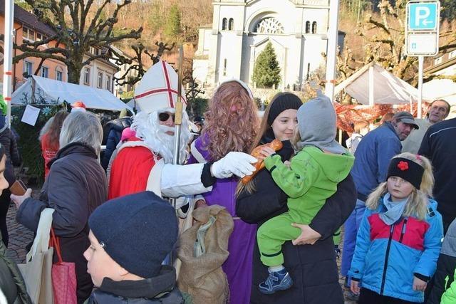 Todtnau wird beim Weihnachtsmarkt zum Winterwunderland