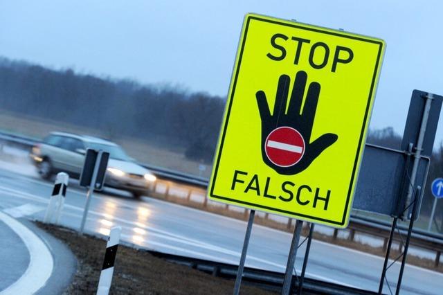 Falschfahrer auf der Autobahn 861 bei Rheinfelden unterwegs – Zeugen und Geschdigte gesucht