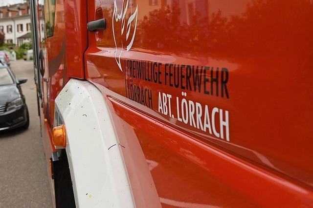 Kaminbrand in Lrrach: Feuerwehr und Schornsteinfeger im Einsatz