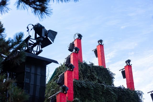 Singender Weihnachtsbaum in Waldkirch: Warum der Tontechniker immer auf 