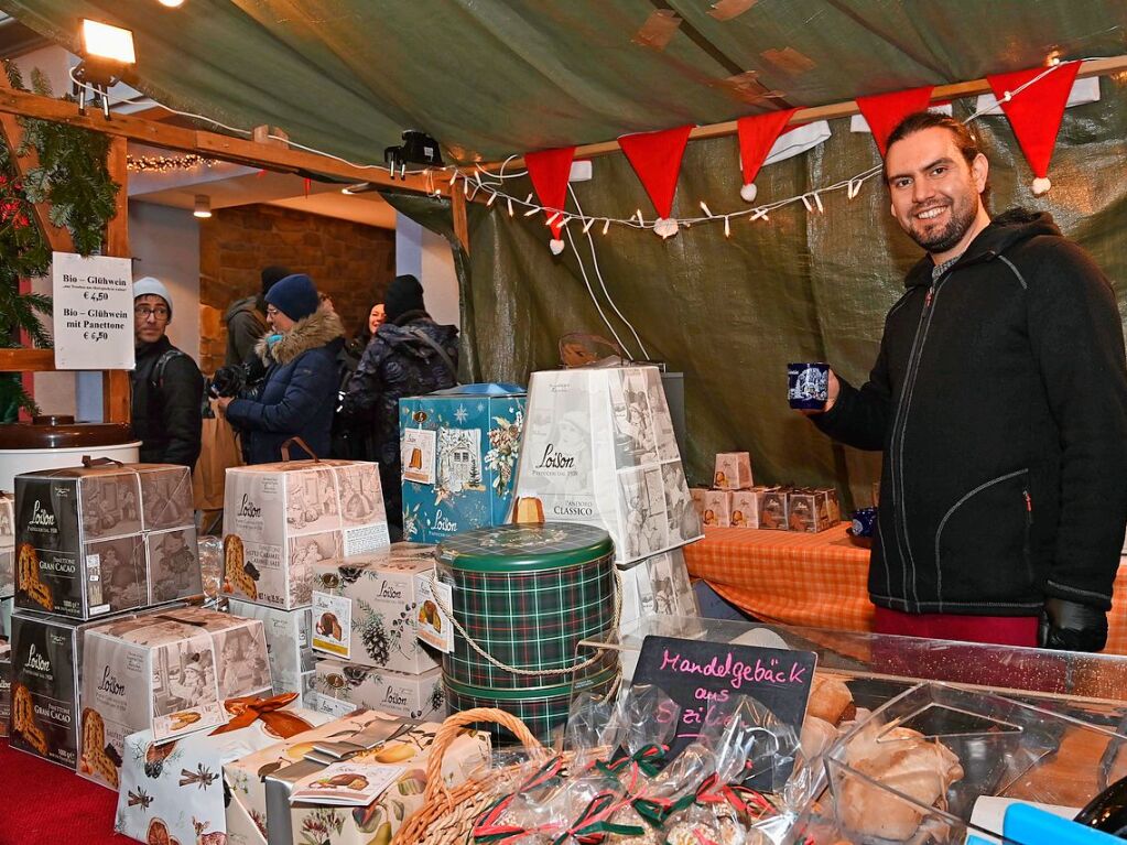 Impressionen vom Altstaufener Weihnachtsmarkt