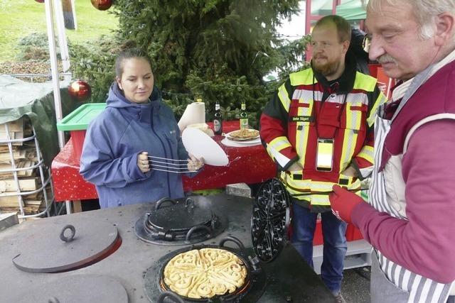 Weihnachtsbume und Waffeln hei begehrt