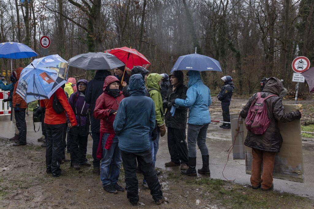 Rodung des Langmattenwldchens fr Freiburg-Dietenbach hat begonnen.