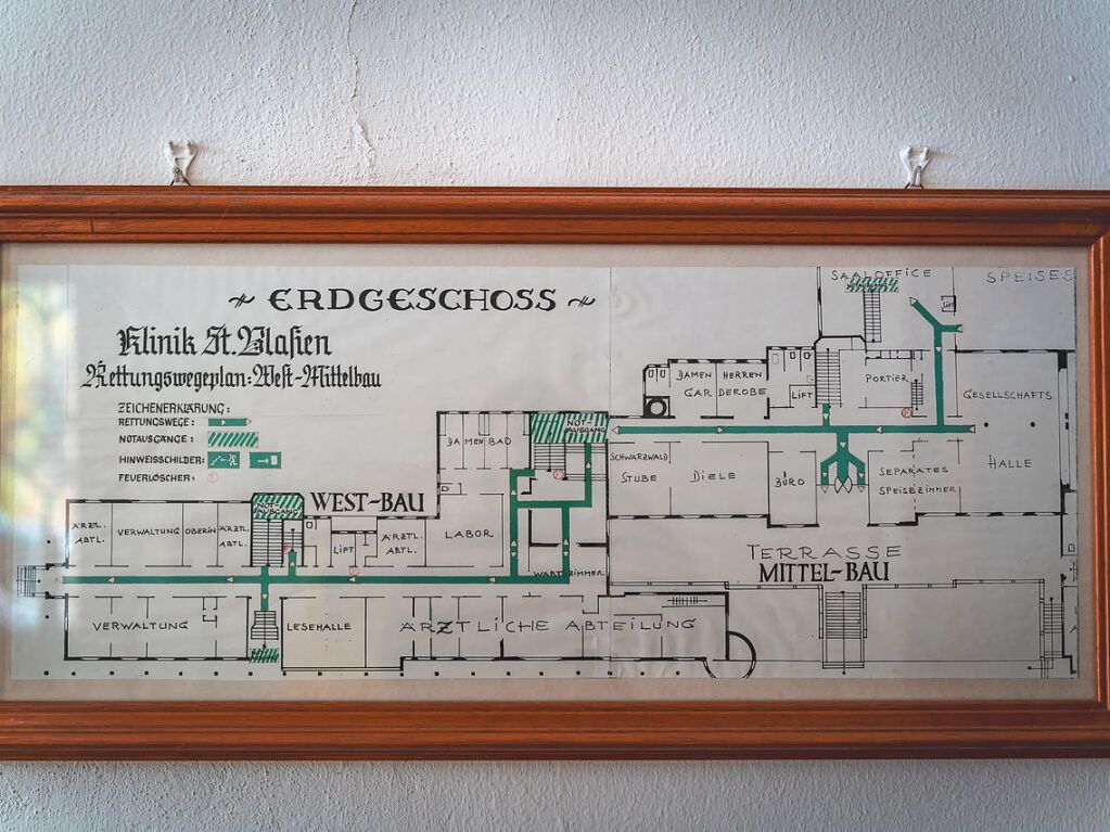 Das Sanssouci des Schwarzwaldes wird das neobarocke Sanatorium in St. Blasien genannt. Der denkmalgeschtzte Bau stand lange leer und soll nun bald saniert werden – ebenso wie der Sanagarten, der das markante Gebude umgibt.