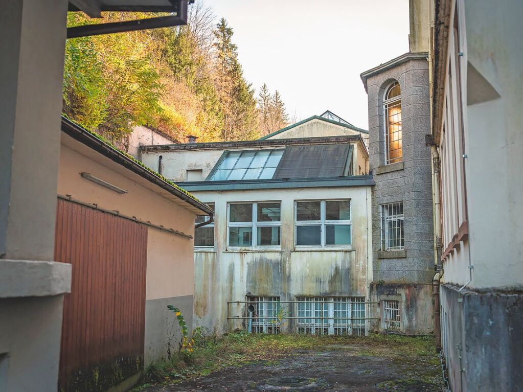 Das Sanssouci des Schwarzwaldes wird das neobarocke Sanatorium in St. Blasien genannt. Der denkmalgeschtzte Bau stand lange leer und soll nun bald saniert werden – ebenso wie der Sanagarten, der das markante Gebude umgibt.