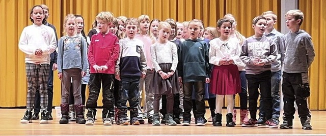 Viel Applaus gab es fr den Auftritt d... unter der Leitung von Leonie Mutter.   | Foto: Stefan Pichler