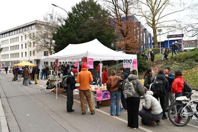 Freiburger "Studis gegen Rechts" machen mobil