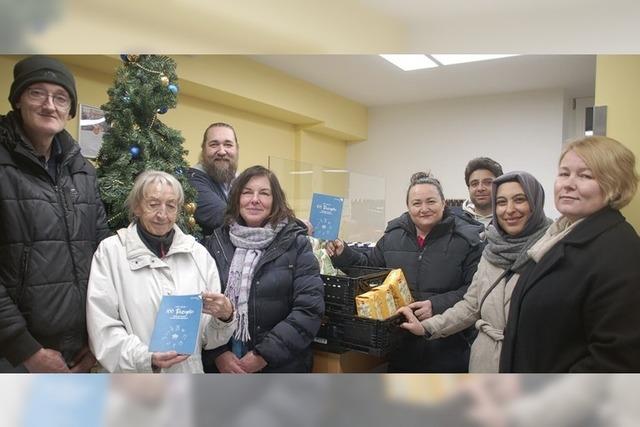 Jubilumskochbuch sorgt fr weitere Tafel-Spende