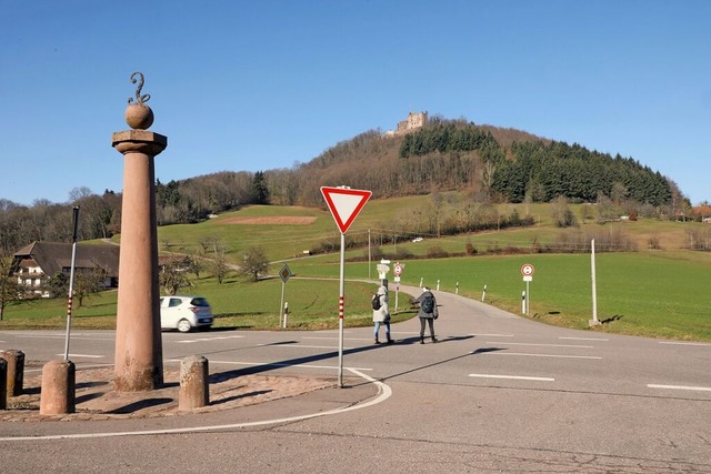 Eine Querungshilfe auf dem Schnberg ist schon seit Jahren im Gesprch.  | Foto: Christoph Breithaupt