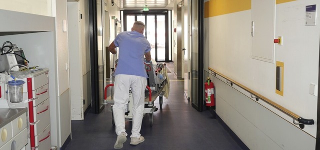 Ob die Krankenhausreform zum 1. Januar...d Krankenhaus-Vertreter ihre Zweifel.   | Foto:  Wagner, Hans